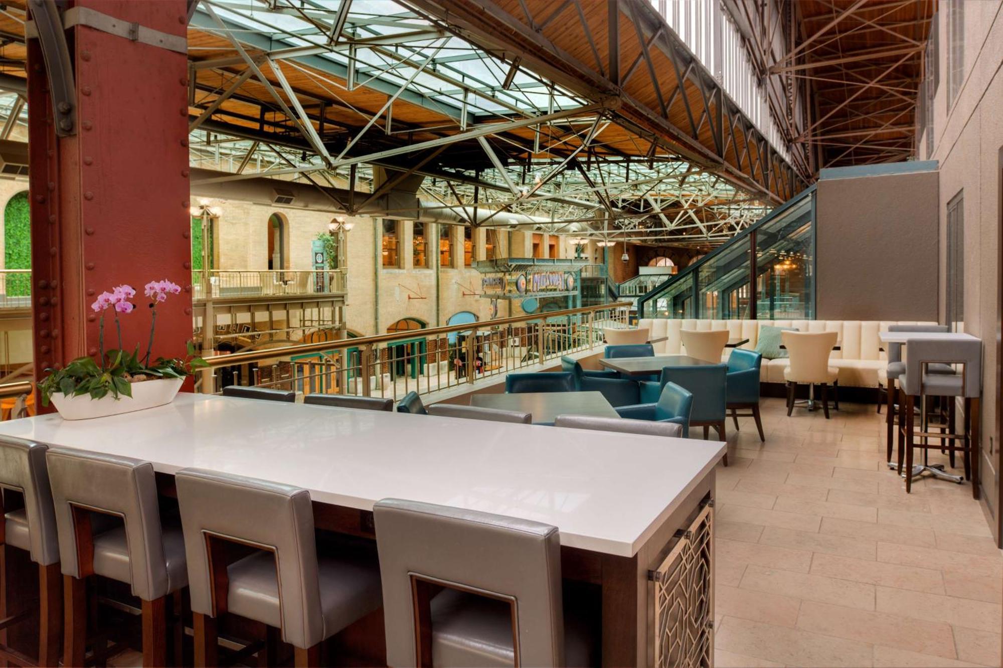 St. Louis Union Station Hotel, Curio Collection By Hilton Dış mekan fotoğraf